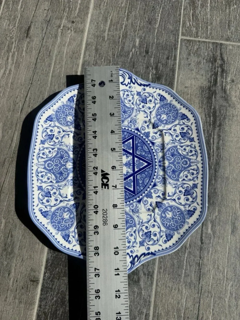 Spode Judaica Matzoh Tray/Plate with Handles/Tabs (Passover) 11.5 in.